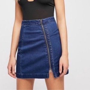 Free People This Way or That 2 Way Zip Up Denim Mini Skirt